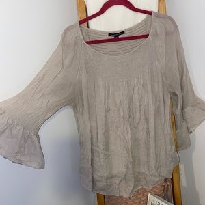 Light weight taupe colored spring fashion top
